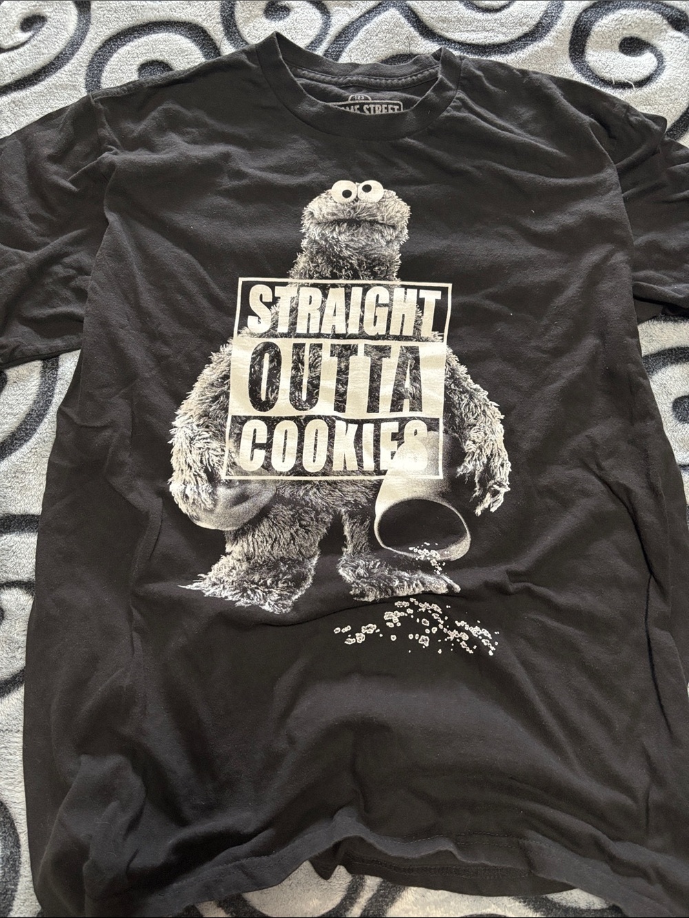 cookie monster monochrome graphic tee